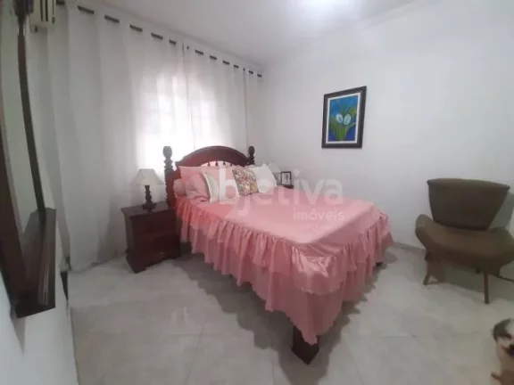 Imagem Casa com 2 dormitórios à venda, 300,00 m² - Jardim Olinda - Cabo Frio/RJ