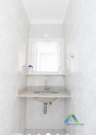 Imagem Lindo apartamento todo reformado, ótima localização com lazer completo.