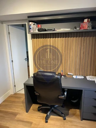 Imagem Apartamento de luxo na Vila Mariana: 3 quartos, 3 suítes, 2 salas, 2 banheiros, 3 vagas de garagem, 169m² - São Paulo-SP.