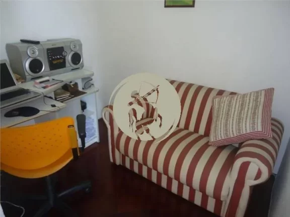 Imagem EXCELENTE, CONSERVADO, BEM LOCALIZADO PRONTO PARA MORAR