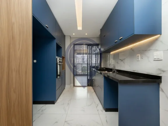 Imagem Imperdível oportunidade: Apartamento de 4 quartos em Pinheiros, São Paulo-SP - 162m², 2 suítes, 2 salas, 3 banheiros e 2 vagas
