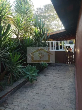Imagem Tranquilidade para você, Casa Térrea com 3 quartos, piscina, 4 vagas , Edícula
