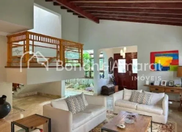 Imagem ...#34;Luxuosa Residência de 822m² com Suítes Master, Área de Lazer Completa e Acabamento de Alto Padrão...#34;