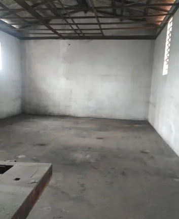 Imagem Prédio Comercial à Venda no Centro de Santo André-SP: 2 Salas, 3 Banheiros, 780m² de Área!
