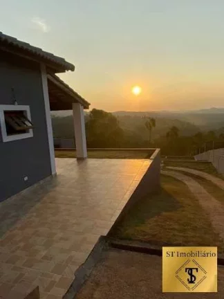 Imagem Linda Chácara Nova para Moradia Fino Acabamento