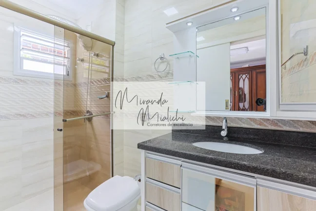 Imagem Casa com 2 suítes à venda na Trindade