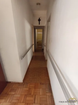Imagem Casa térrea de 03 dormitórios com amplo quintal por R$600.000,00 - Vila Progresso - Jundiaí/SP