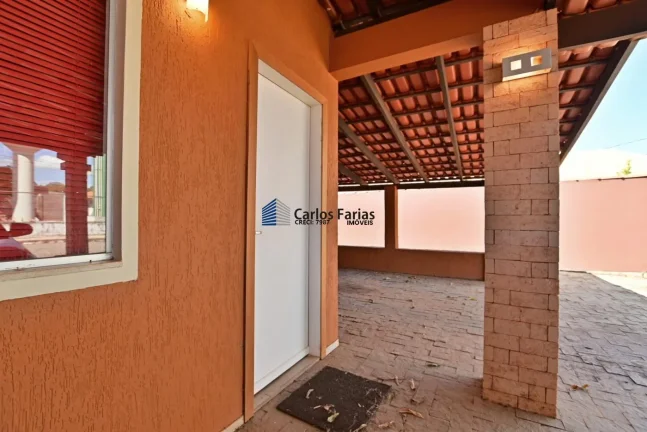 Foto do imóvel: Casa em Condomínio para Venda em Brasília, Setor Habitacional Tororó (Jardim Botânico), 3 dormitórios, 1 suíte, 3 banheiros, 4 vagas