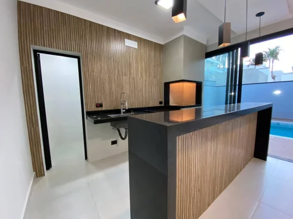 Imagem Casa de Alto Padrão no Condomínio Villa dos Inglezes