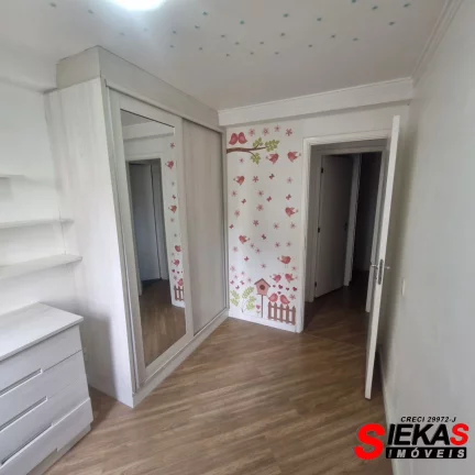 Imagem Apartamento para locação moderno e aconchegante com mobília na Vila Prudente, São Paulo-SP: 2 quartos, 1 sala, 1 banheiro, 1 vaga de garagem.