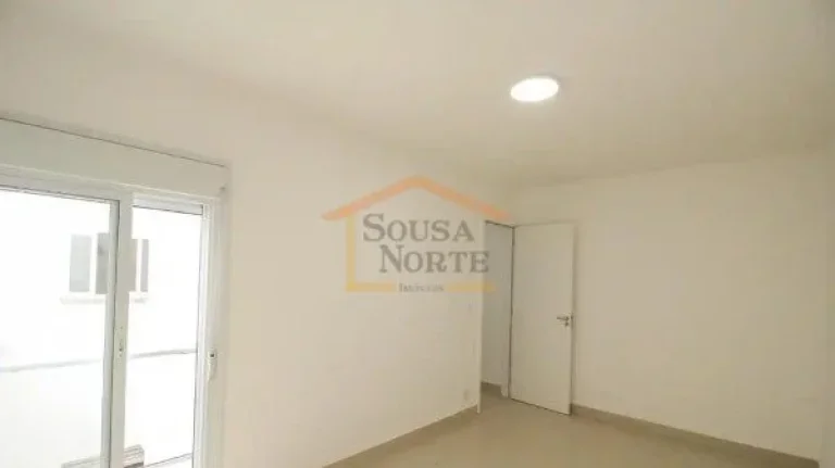 Imagem Casa em condomínio á venda, dispõe de 1 dormitório, 1 banheiro, cozinha com armários, lavanderi...