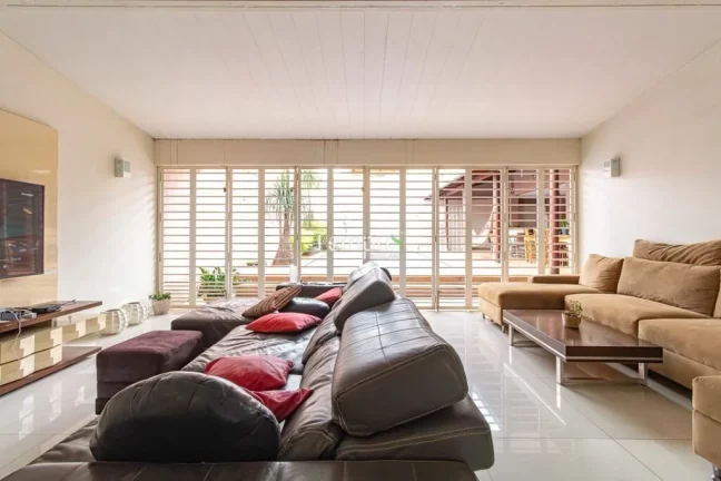 Imagem Sobrado de 421m² à venda no bairro Jardim América - Goiânia/GO