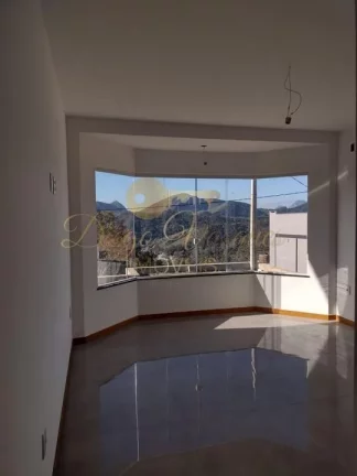 Imagem Casa em Condomínio para Venda em Teresópolis / RJ no bairro Albuquerque