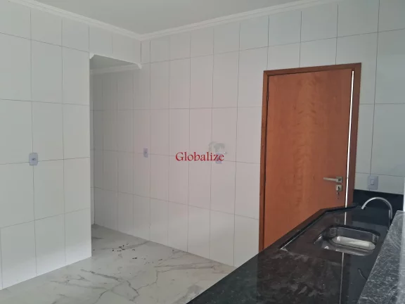 Imagem Sobreposta Alta em Santos na Ponta da Praia com 3 suítes, 2 Vagas e Churrasqueira à Venda por R$ 1.015.000,00