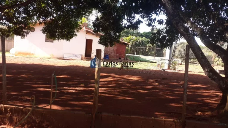 Imagem Chácara para Venda em Cidade Ocidental, Quintas Itapuã, 5 dormitórios, 1 suíte, 4 banheiros, 2 vagas