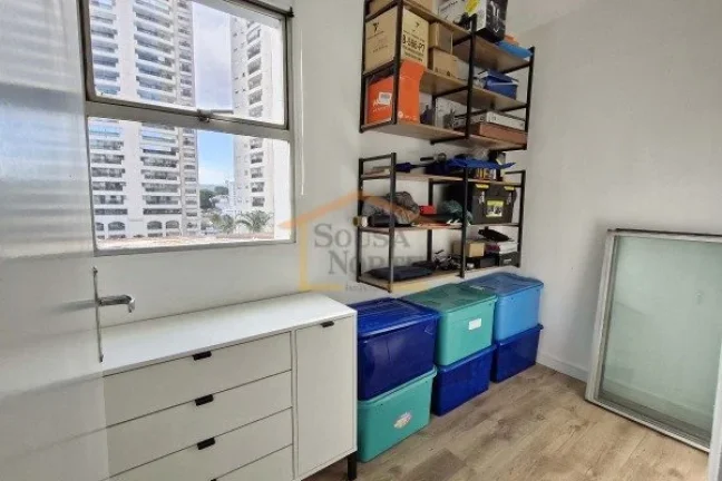 Imagem Apartamento reformado com 67 m² de área útil, composto por 3 dormitórios, sendo um espaço para ...