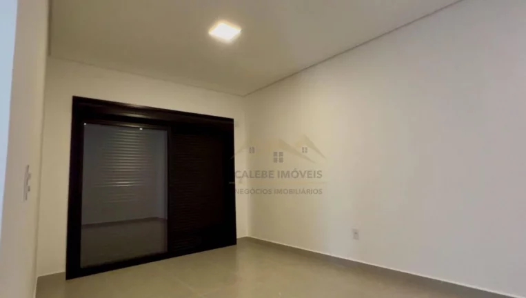 Imagem Casa com 3 dormitórios à venda, 286 m² por R$ 1.650.000,00 - Torninos - Cesário Lange/SP