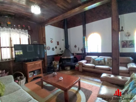 Imagem Casa a Venda na Região do Passos da Mantiqueira, Campos do Jordão - SP.
