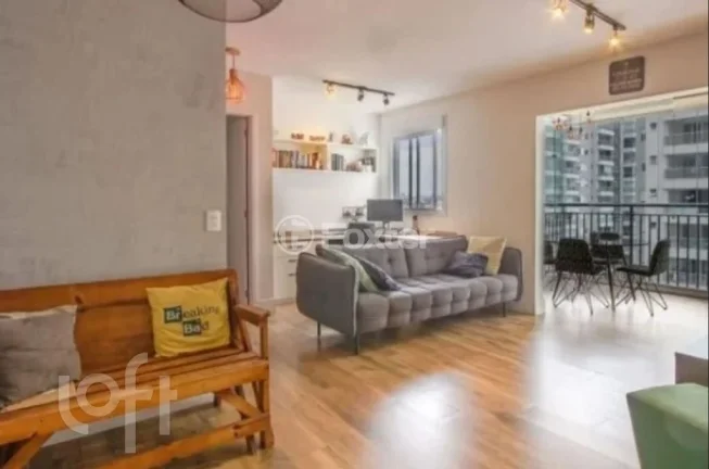 Imagem Apartamento 60M², 2Q, 1 Suíte, 2 Banheiros, 1 Vaga, Academia, Piscina, Churrasqueira, Salão de Festas e Jogos, Quadra, Brinquedoteca, Playground.