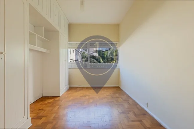 Imagem Luxuoso apartamento com 2 quartos, 2 salas e 2 vagas na Vila Mariana, SP: seu novo lar de 96m²!
