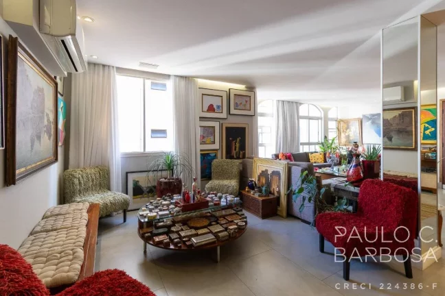 Imagem Jardim América Venda - 3 Dormitórios (1 Suíte) - 2 Vagas - 142m²