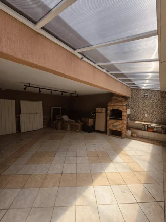 Imagem Casa à venda - Área útil 150 m2 com 2 dormitórios sendo 1 súíte - 2 vagas - Excelente Oportunidade d