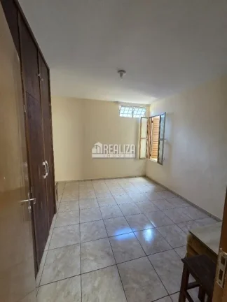 Imagem Casa à venda Bairro Boa Vista, Uberaba - 5 dormitórios e sendo 2 suíte