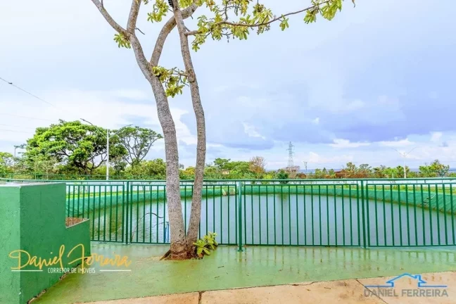 Imagem Terreno plano com 600 m² à venda no condomínio Parque do Mirante