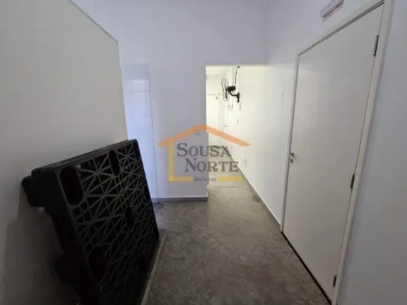 Imagem Excelente prédio Comercial para locação com copa, 2 banheiros, área de serviço e 2 vaga de gara...