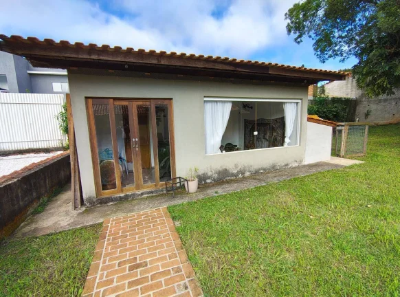 Imagem Casa com 2 dormitórios à venda, 125 m² por R$ 650.000,00 - Centro (Caucaia do Alto) - Cotia/SP