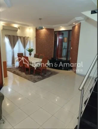 Imagem Casa à venda com excelente padrão de construção, oferecendo conforto, modernidade e praticidade....