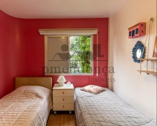 Imagem Apartamento no Alto da Lapa com 96m², 3 quartos (1suíte) e 2 vagas.