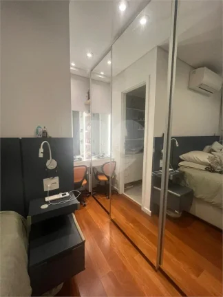 Imagem Apartamento à venda ou para alugar com 2 quartos, sendo 1 suíte, no condomínio You Collection Alves Guimarães, São Paulo - SP