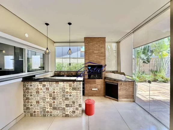 Imagem Casa com 4 quartos (2 suítes), 358 m² - venda ou aluguel - Condomínio Golf Village - Fazendinha - Granja Viana - Carapicuíba/SP
