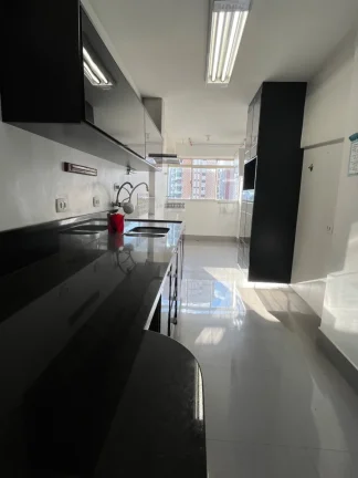 Imagem Apartamento 84M², 2Q, 1 Suíte, 2 Banheiros, 1 Vaga, Portaria 24h, Zelador.