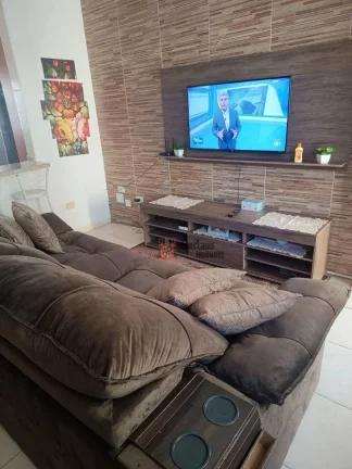 Imagem Sobrado com 2 dormitórios à venda, 79 m² por R$ 318.000 - Oceanópolis - Mongaguá/SP