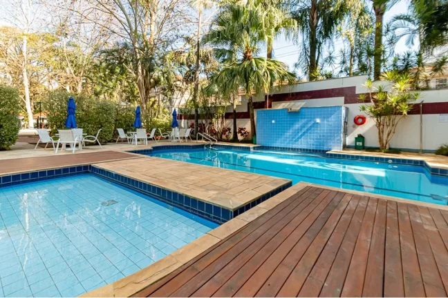 Imagem Cobertura à venda em Porto Alegre, Moinhos de Vento, com 3 quartos, 251m2