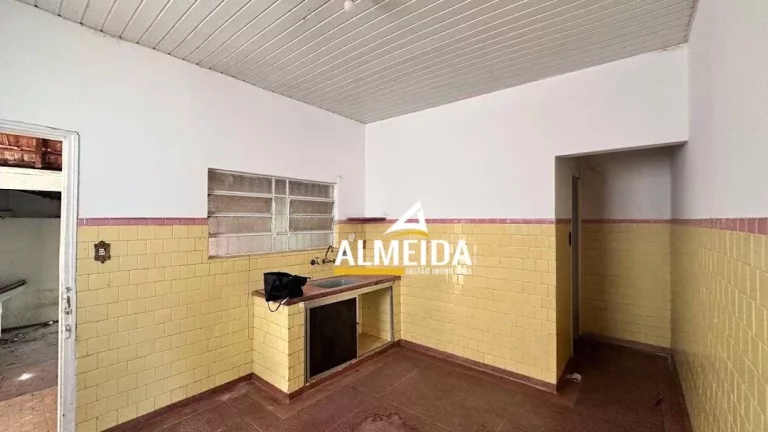 Imagem Casa com 2 dormitórios à venda, 113 m² por R$ 220.000,00 - Vila Aparecida - Rio Claro/SP