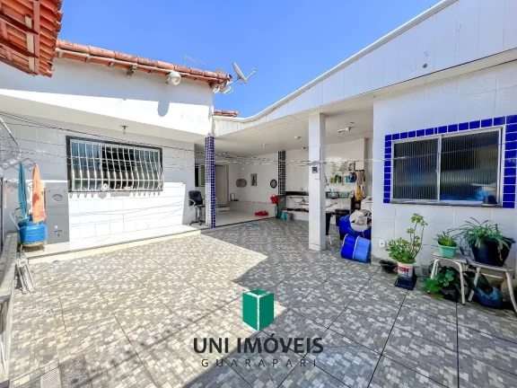 Imagem Casa linear com 4 suítes, lazer privativo a venda no Centro de Guarapari-ES.