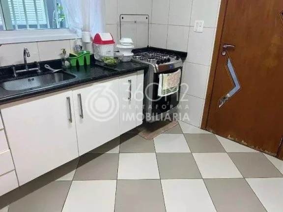 Imagem Sobrado para Venda em Santo André / SP no bairro Campestre