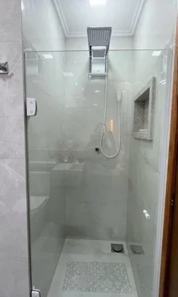 Imagem Apartamento para Venda em Nova Friburgo, Centro, 2 dormitórios, 1 suíte, 3 banheiros, 1