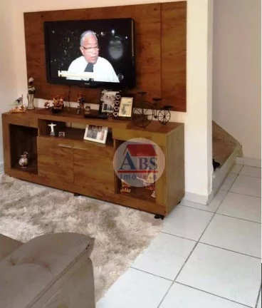 Imagem Sobrado com 2 dormitórios à venda, 64 m² por R$ 180.000,00 - Parque São Vicente - São Vicente/SP