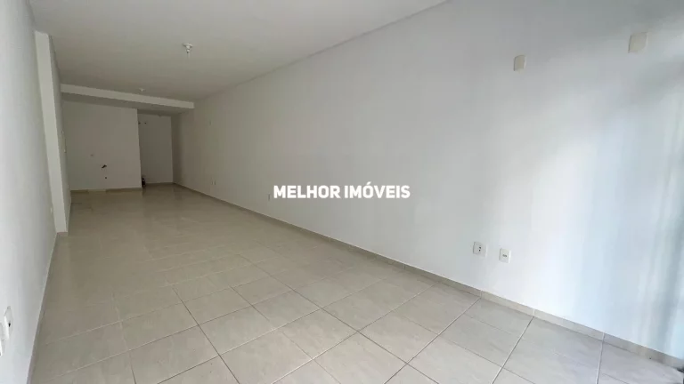Imagem Sala Comercial para locação anual com 38 m² localizado no Centro Sul de Balneário Camboriú.