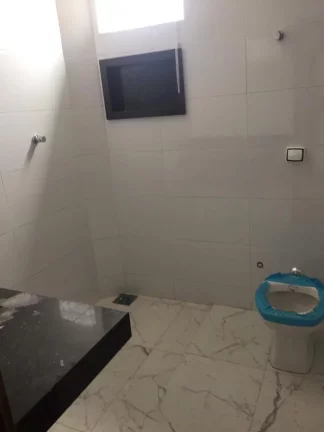 Imagem VENDE-SE APARTAMENTO 1º ANDAR NA VILA NOSSA SENHORA DAS GRAÇAS