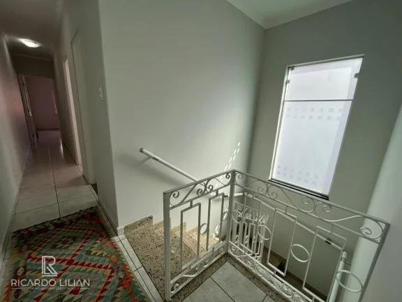 Imagem Sobrado com 3 dorms sendo uma suite, duas vagas e edicula no Jardim Textil - Proximo ao Analia Franco
