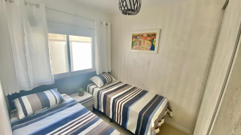 Imagem Apartamento 2 Dormitórios - Bairro --