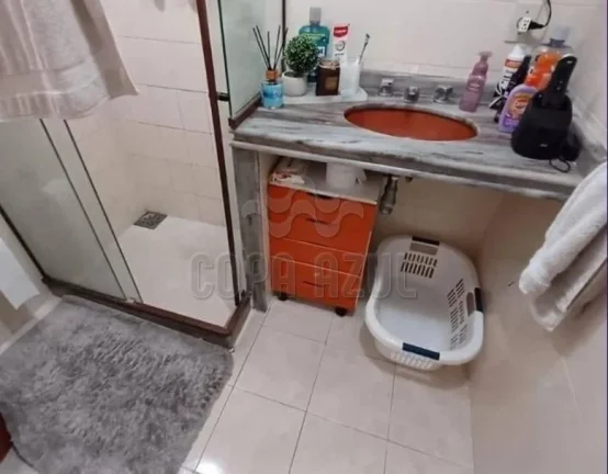 Imagem Copacabana - Residencial › Apartamento com 3 quarto(s) a Venda