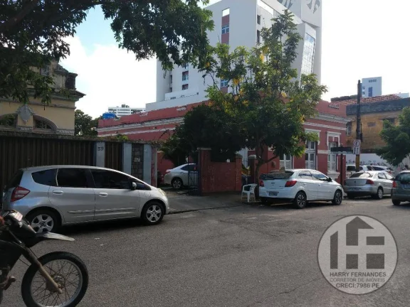 Imagem Casa á venda nas Graças, Recife, PE