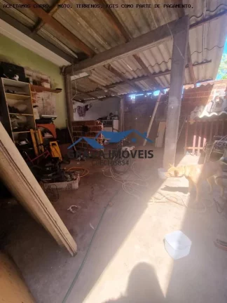 Imagem Casa 3 dormitórios para Venda em Sarandi, Residencial Governador Jose Richa, 3 dormitórios, 1 banheiro, 1 vaga