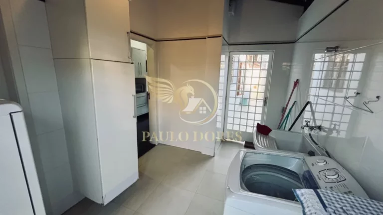 Imagem CASA DE 298 m² À VENDA NO CENTRO DE UBATUBA-SP